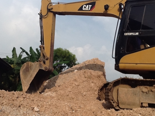 Cat311b รถสวยพร้อมใช้เอกสารครบ