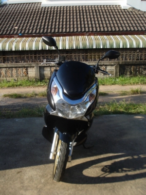 HONDA PCX 125 สีดำ สภาพเดิมๆสีสวย