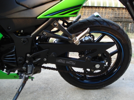 ขาย ninja 250 ปี2012 รถ11 เดือน รถเครื่องเดิมๆใหม่มากๆไม่ค่อยได้ใช้