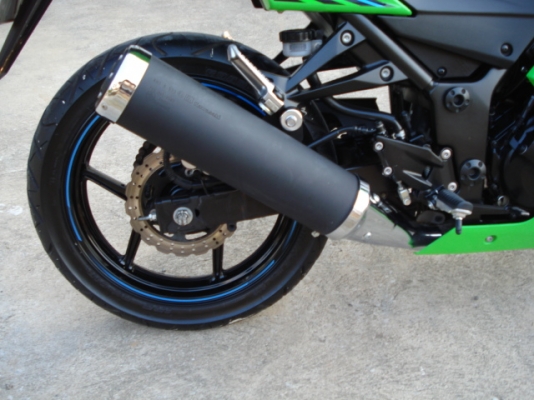 ขาย ninja 250 ปี2012 รถ11 เดือน รถเครื่องเดิมๆใหม่มากๆไม่ค่อยได้ใช้