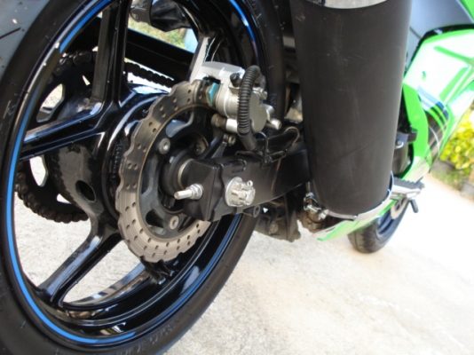 ขาย ninja 250 ปี2012 รถ11 เดือน รถเครื่องเดิมๆใหม่มากๆไม่ค่อยได้ใช้
