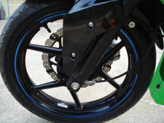 ขาย ninja 250 ปี2012 รถ11 เดือน รถเครื่องเดิมๆใหม่มากๆไม่ค่อยได้ใช้