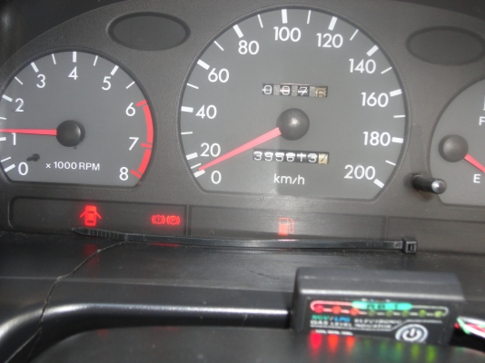 ขายฮุนไดเอ๊กเซ้นปี 98 ราคา 75000 ติดแก๊สLPG