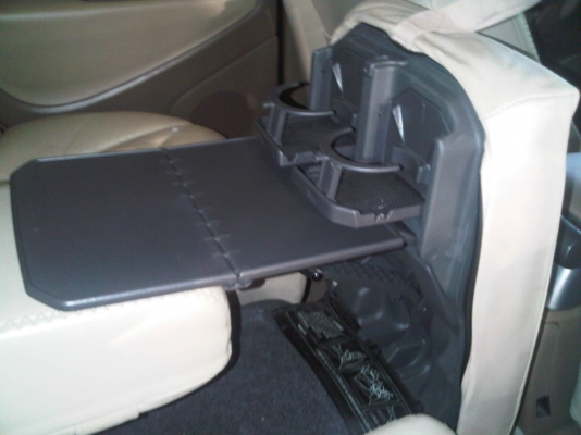 VOLVO  XC 70 คลอสคันทรี่ Ocean Race ปลายปี 02 ตัวท็อป เกียออโต้ ขับเคลื่อนสี่ล้อ เกียร์เปลี่ยนใหม่แล้ว เติม E20.E85 ได้