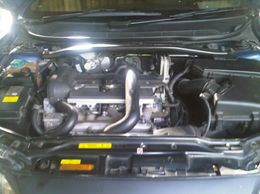 VOLVO  XC 70 คลอสคันทรี่ Ocean Race ปลายปี 02 ตัวท็อป เกียออโต้ ขับเคลื่อนสี่ล้อ เกียร์เปลี่ยนใหม่แล้ว เติม E20.E85 ได้