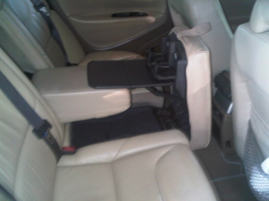 VOLVO  XC 70 คลอสคันทรี่ Ocean Race ปลายปี 02 ตัวท็อป เกียออโต้ ขับเคลื่อนสี่ล้อ เกียร์เปลี่ยนใหม่แล้ว เติม E20.E85 ได้