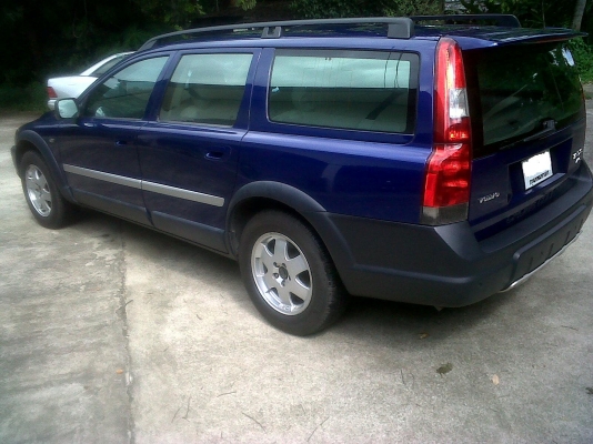 VOLVO  XC 70 คลอสคันทรี่ Ocean Race ปลายปี 02 ตัวท็อป เกียออโต้ ขับเคลื่อนสี่ล้อ เกียร์เปลี่ยนใหม่แล้ว เติม E20.E85 ได้