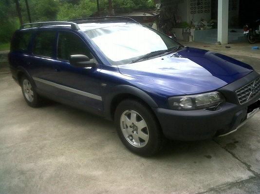 VOLVO  XC 70 คลอสคันทรี่ Ocean Race ปลายปี 02 ตัวท็อป เกียออโต้ ขับเคลื่อนสี่ล้อ เกียร์เปลี่ยนใหม่แล้ว เติม E20.E85 ได้