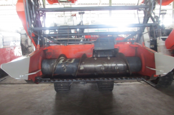 รถเกี่ยว KUBOTA DC60 PLUS+ พร้อมใช้