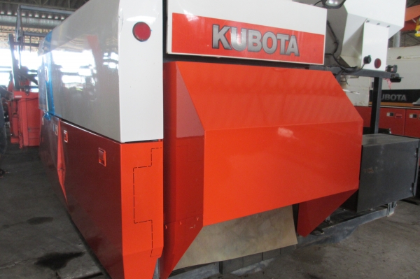 รถเกี่ยว KUBOTA DC60 PLUS+ พร้อมใช้