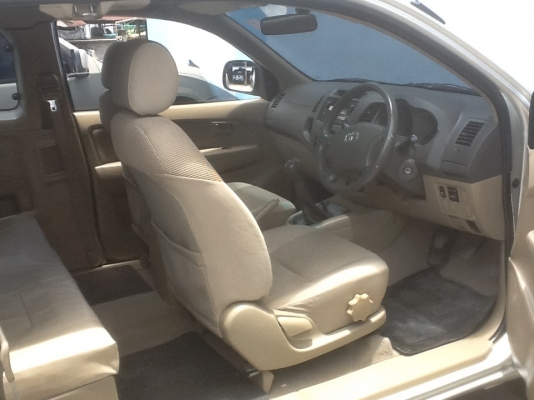 VIGO Smart cab ปี2009 สภาพป้ายแดง มือเดียววิ่งน้อย