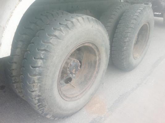 HINO F18 (ดั้มพ์สองเพลา)185HP