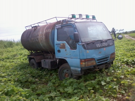 รถ 6 ล้อ ตามสภาพ