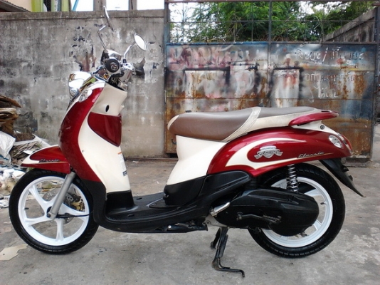 ขาย FINO (ล้อแม็กซ์)ลายคลาสสิค สวยๆครับ