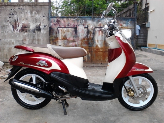 ขาย FINO (ล้อแม็กซ์)ลายคลาสสิค สวยๆครับ