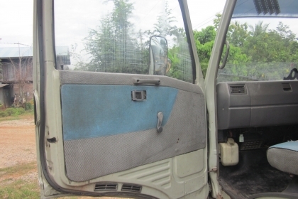 ขาย Hino  FC  120 แรงม้า ห้างแท้   สภาพพร้อมใช้