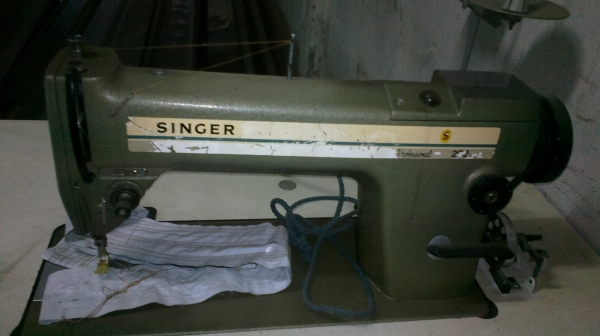 ขายจักรเย็บผ้า singer รุ่น 292