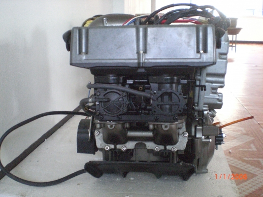 ขายเครื่อง Kawasaki รุ่น 750 ขายเครื่อง Kawasaki รุ่น 750