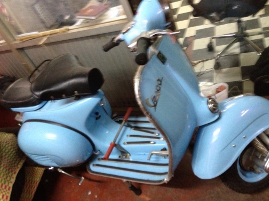 ขาย เวสป้า 64