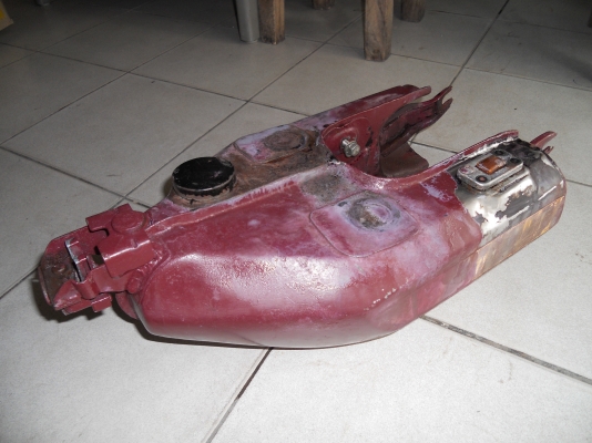 ถังน้ำมัน ยามาฮ่า BELLE 80