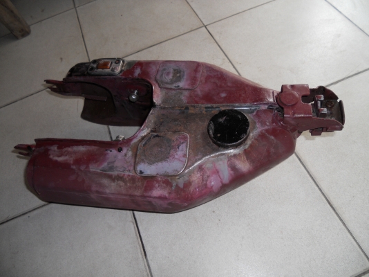 ถังน้ำมัน ยามาฮ่า BELLE 80