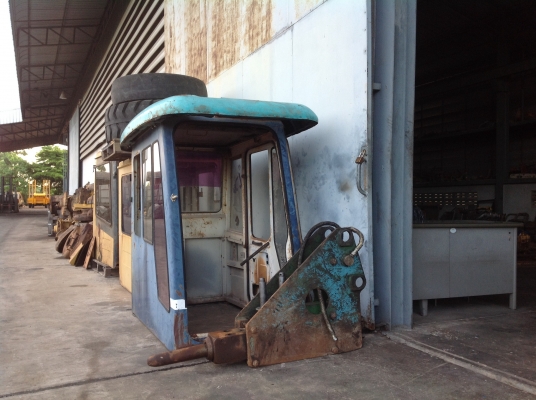 ขายอะหลั่ยเก่า แบคโฮ แทรคเตอร์ เครื่องยนต์ ระบบไฮดรอลิก ชุดเฟืองท้ายพร้อมเพลาขับ ขายอะหลั่ยเก่า แบคโฮ แทรคเตอร์ เครื่องยนต์ ระบบไฮดรอลิก ชุดเฟืองท้ายพร้อมเพลาขับ