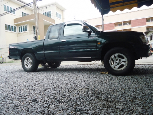 ขายถูกรถกระบะยกสูงTOYOTA