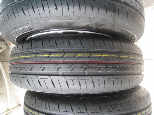 ขายกะทะล้อ Mitsubishi attrage ป้ายแดง ขอบ14 4รู100 +ฝาครอบ +ยางปี 2213 สนใจติดต่อ เล็กคลองสามครับ (081-3747940)