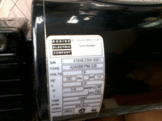 ขายมอเตอร์เกียร์ ราคาไม่แพงครับ ของใหม่ จัดส่งได้ครับ