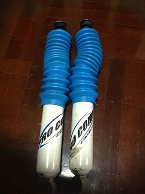 - ขายโช๊คอัพ Procomp es9000 คู่หน้า