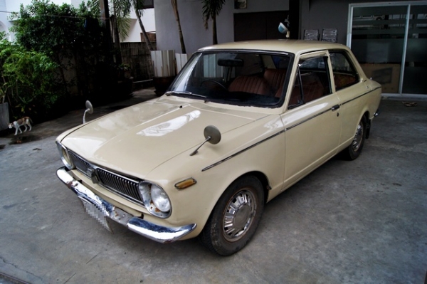 ขออณุญาติขาย TOYOTA KE 10 Coupe 2ประตู ครับ ขออณุญาติขาย TOYOTA KE 10 Coupe 2ประตู ครับ