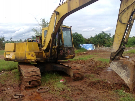 ขายpc120 รุ่น 3โคมัสสุ สภาพพร้อมทำงาน เอ็วแนน่ เครื่องเดิม ปั้มเดิม