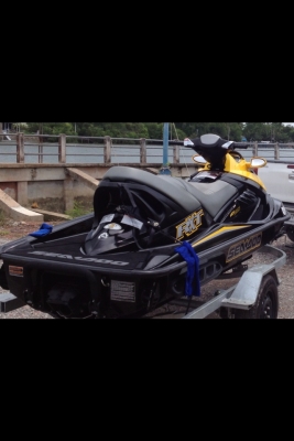 ขายseadoo เจ็ตสกี RXT215 ปี2007 วิ่ง78ชม ขาย260000บาทอยู่สมุทรสงคราม มีรถเช่าบริการส่งเรือถึงที่ โทร 0818613783