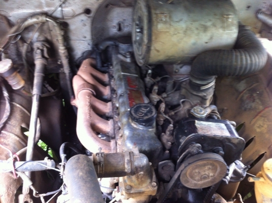 ISUZU TX 185 HP HO7C รถหัวยาวสิบล้อดั๊มพ์เพลาเดียว กระบะดั๊มพ์มิเนียมคอกสูงเกษตรสภาพสวย เครื่องแน่นแรงดีลงเล่มครบถูกต้อง ภายในเก๋งคอนโซลอยู่ครบพร้อม พวงมาลัยเพาเวอร์ ช่วงล่างใหญ่ชุดเพลาและเฟืองท้ายของมิตซูบิชิ FUSO คัชซีสวยไม่มีบวม ยางสภาพดี 10 เส้นประมาณ