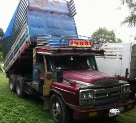 ISUZU TX 185 HP HO7C รถหัวยาวสิบล้อดั๊มพ์เพลาเดียว กระบะดั๊มพ์มิเนียมคอกสูงเกษตรสภาพสวย เครื่องแน่นแรงดีลงเล่มครบถูกต้อง ภายในเก๋งคอนโซลอยู่ครบพร้อม พวงมาลัยเพาเวอร์ ช่วงล่างใหญ่ชุดเพลาและเฟืองท้ายของมิตซูบิชิ FUSO คัชซีสวยไม่มีบวม ยางสภาพดี 10 เส้นประมาณ