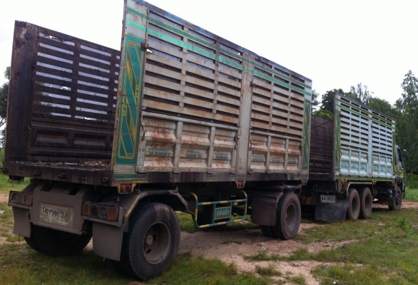 HINO FM 2K 260 HP K13D ปี 43 รถพ่วงแม่+ลูก กระบะดั๊มพ์เหล็กคอกเกษตรของอู่สหกิจสภาพสวยทั้งแม่ทั้งลูก ลูก 2 เพลาดั๊มพ์ความยาว 6 เมตร เครื่องแห้งแรงดีไม่มีเยิ้ม ภายในห้องเก๋งคอนโซลสวยครบพร้อม CD แอร์ พวงมาลัยเพาเวอร์ ระบบเบรคทริ๊ปฟี้ครบครัน ช่วงล่างแน่นคัชซี HINO FM 2K 260 HP K13D ปี 43 รถพ่วงแม่+ลูก กระบะดั๊มพ์เหล็กคอกเกษตรของอู่สหกิจสภาพสวยทั้งแม่ทั้งลูก ลูก 2 เพลาดั๊มพ์ความยาว 6 เมตร เครื่องแห้งแรงดีไม่มีเยิ้ม ภายในห้องเก๋งคอนโซลสวยครบพร้อม CD แอร์ พวงมาลัยเพาเวอร์ ระบบเบรคทริ๊ปฟี้ครบครัน ช่วงล่างแน่นคัชซี