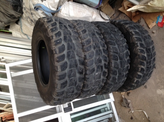 ขายยาง Mud Kumho 30x9.5 R15 ยางปี 2012