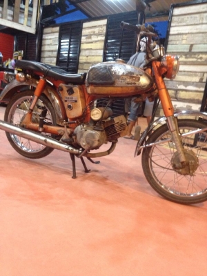 ขายYl2 nobook เครื่องดีมากครับรับประกันเลย 8500