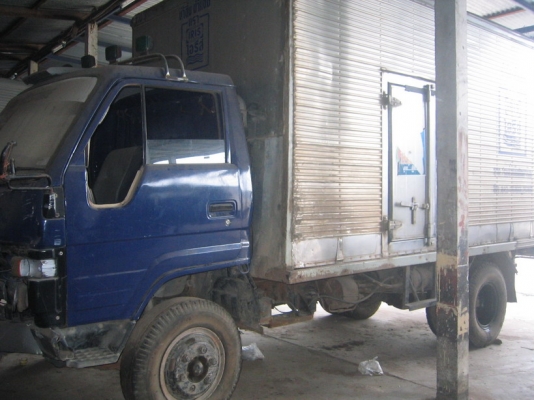 ขายรถ6ล้อToyota 115 แรงตู้เปียก 4.3 เมตร ขายรถ6ล้อToyota 115 แรงตู้เปียก 4.3 เมตร