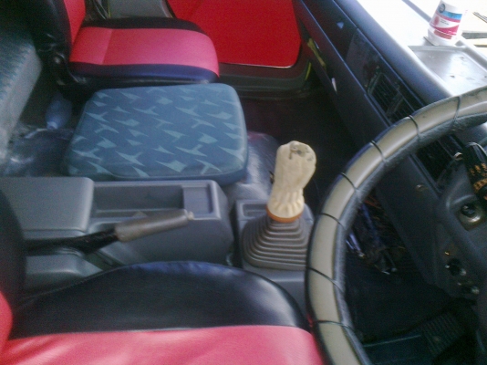 ขายรถตู้บรรทุกสิบล้อ HINO  FL1J  เพลาเดียว