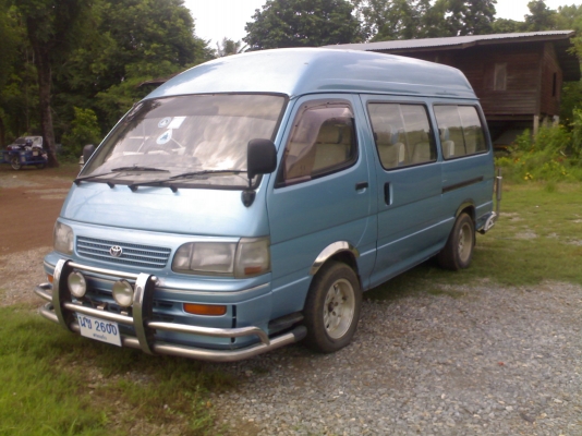 ขายหลังคาสูง เครื่อง2800ดีเชล ปี2538 แต่งVIP มีแอร์คับ ขายหลังคาสูง เครื่อง2800ดีเชล ปี2538 แต่งVIP มีแอร์คับ