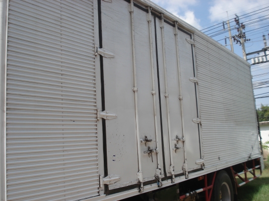 ขาย6ล้อมือสอง ราคา 870,000 บาท ขายถูกที่สุด(ต่อรองได้)