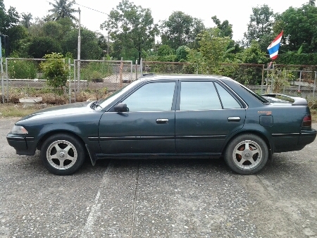 ขายรถยนต์ ปี90 โตโยต้า โคโรน่า รุ่นหน้ายักษ์ เครื่อง1600cc.คาบิว เกียร์ธรรมดา กระจกไฟฟ้า เซนทรัลล็อก แอร์ ล้อแม็ก ภายในสวย รถขับดี เครื่องแน่นๆ (ไม่ใช่แท็กซี่+ไม่ใช่รถน้ำท่วม)