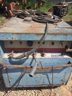 ขาย-เครื่องเชื่อมพร้อมปั่นไฟในตัว YANMAR: YW200AS เครื่องดีเซล 2 สูบ ตัวนี้มีสายเชื่อมพร้อม เก่าจากญี่ปุ่น ขาย-เครื่องเชื่อมพร้อมปั่นไฟในตัว YANMAR: YW200AS เครื่องดีเซล 2 สูบ ตัวนี้มีสายเชื่อมพร้อม เก่าจากญี่ปุ่น