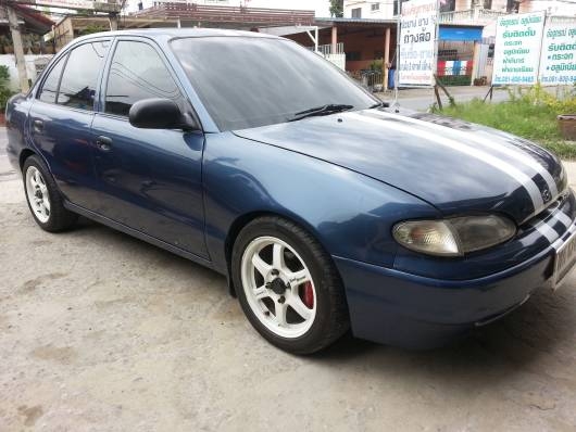 HYUNDAI ACCENT ปี98 สวยๆพร้อมใช้ สีเต็มยังเงา แบตใหม่ lpg เครื่องพิตมาก แมกlenso คุ้มเกินราคา