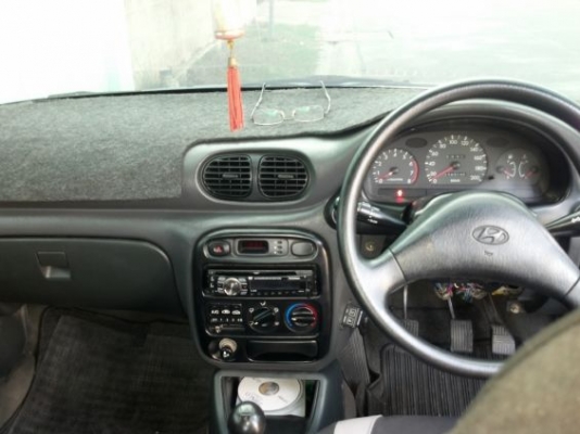 HYUNDAI ACCENT ปี98 สวยๆพร้อมใช้ สีเต็มยังเงา แบตใหม่ lpg เครื่องพิตมาก แมกlenso คุ้มเกินราคา