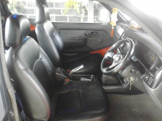 ฝากขายรถสวยๆซักคันครับ