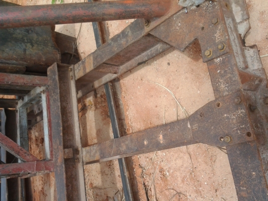 ขายปั่นจั่นตอกเสาเข็มสามขา 12 เมตร วิน 32 ตุ้ม 4.8 ตันอู่สิงโต 085-7666984พร้อมรับตอกเสาเข็มโซนเขาใหญ่ ปากช่องโดยเฉพาะ