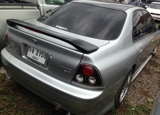 HONDA ACCORD VTi-E 2.2 AT ปี 95 รถสวยสภาพดีเดิมๆไม่เคยมีอุบติเหตุ ติดตั้งแก๊ส LPG ลงเล่มครบถูกต้อง ภายในคอนโซลหรูหรา CD ABS พ.เพาเวอร์ ก.ไฟฟ้า ครบครัน ล้อแม็กลายสวยสุด ยางสภาพดี 70\% พร้อมใช้งาน เอกสารทะเบียนภาษีครบพร้อมโอน ราคาต่อรองได้ครับ