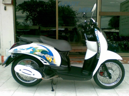 ขายถูก รถสวยวิ๊ง Scoopy – i ลาย Unlimit Ripcurl เพียง 20500 บาท ขายถูก รถสวยวิ๊ง Scoopy – i ลาย Unlimit Ripcurl เพียง 20500 บาท